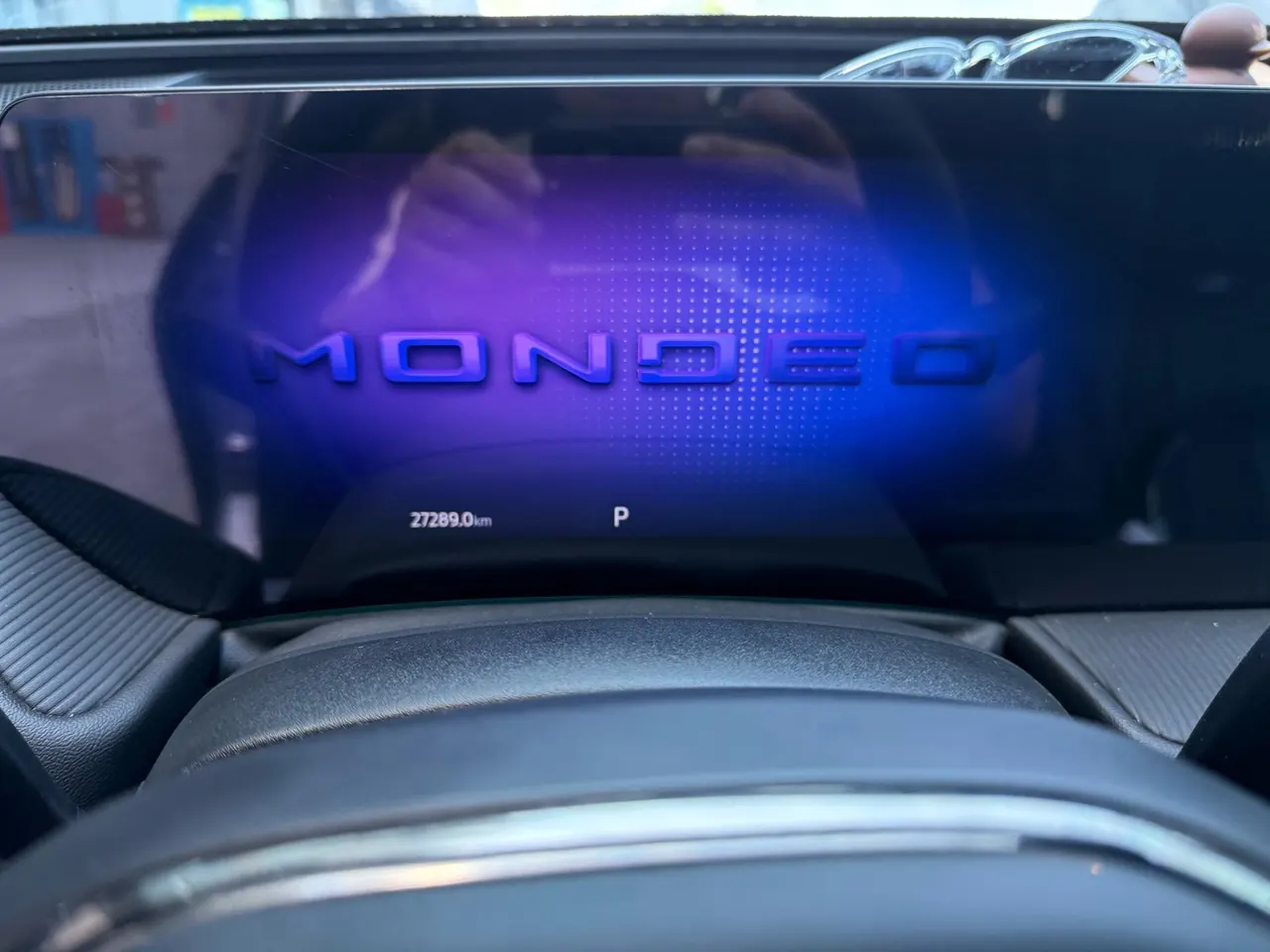 Ford 2023 Mondeo 2.0T EcoBoost 245 luxury automatic gear 8