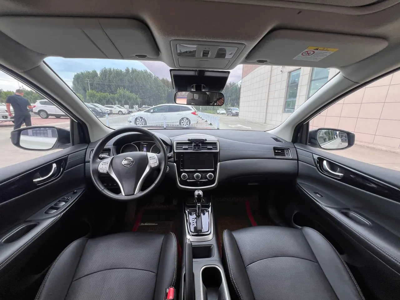 Nissan 2020 Tiida 1.6 Stepless Smart Edition Automatic Gear 5