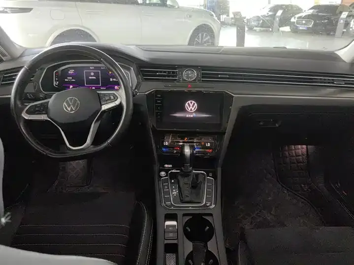 Magotan 2020 330TSI DSG Luxury Edition 12