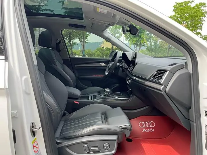 Audi Q5L 2022 45T luxury dynamic 9