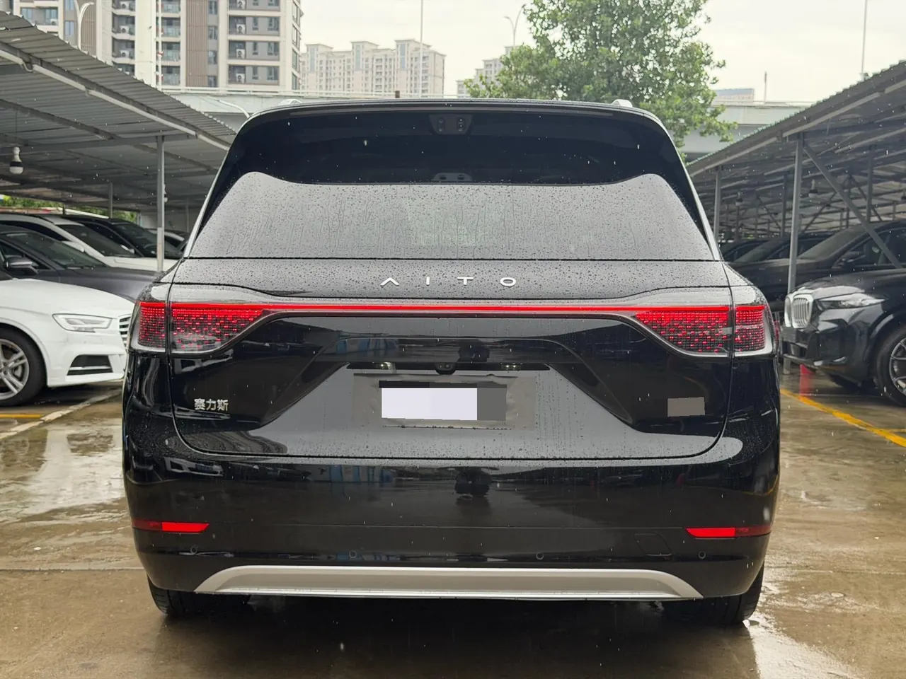 AITO 2025 AITO M9 extended range Max version 52kWh 6-seat version (896-line laser Radar) automatic gear 8