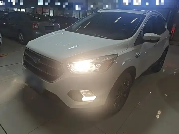 Maverick 2019 EcoBoost 9000.00g Platinum Wing Country VI 2