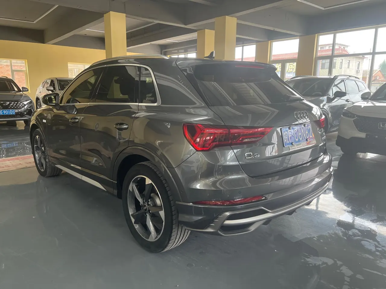 Audi 2023 Q3 1.4TFSI 35TFSI Fashion Dynamic Automatic 7