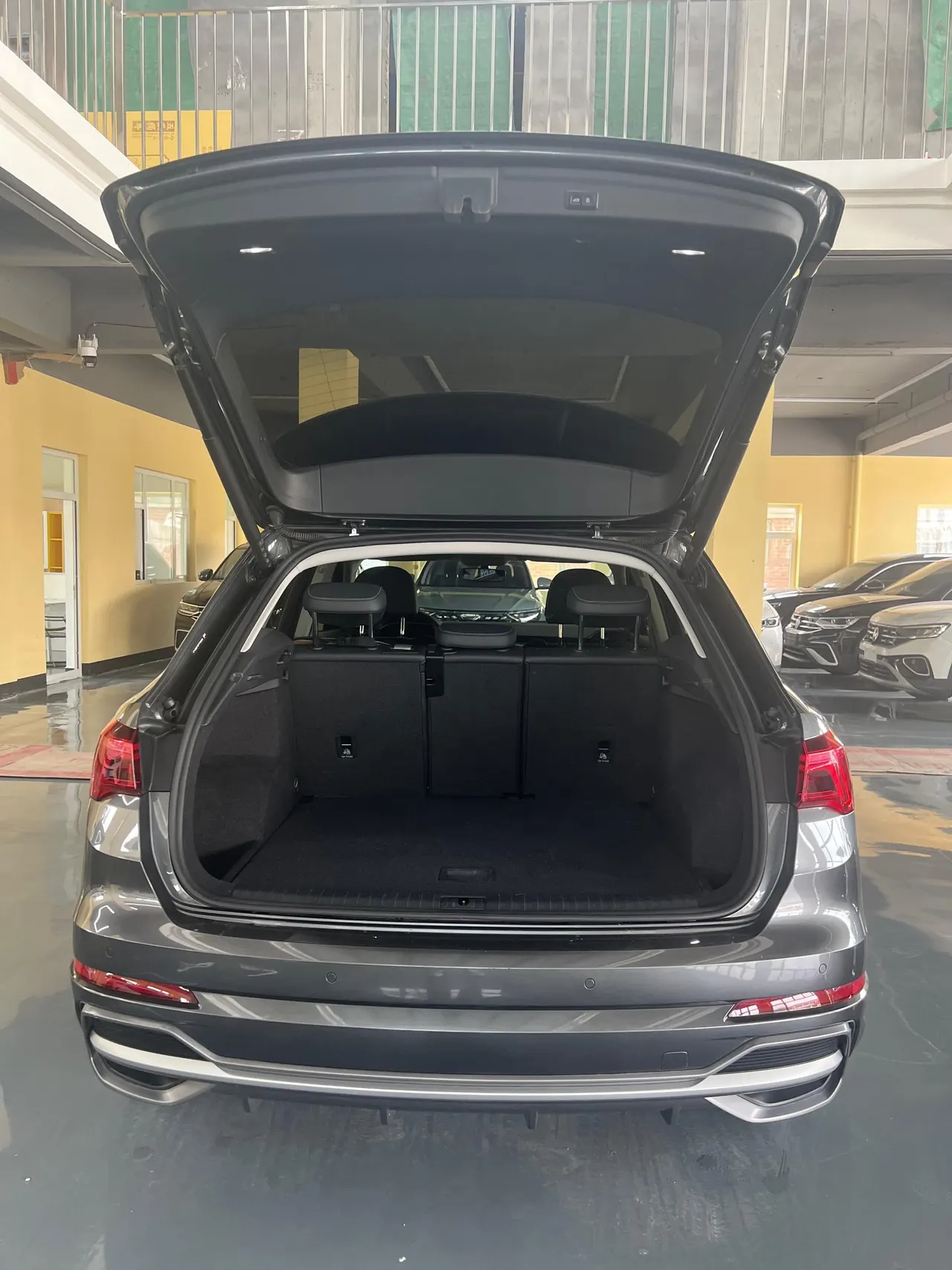 Audi 2023 Q3 1.4TFSI 35TFSI Fashion Dynamic Automatic 8