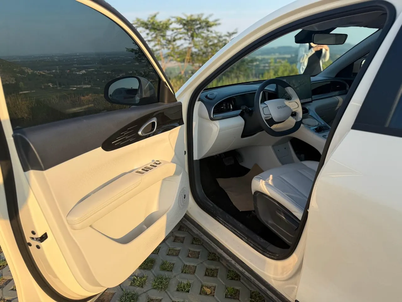 Geely 2024 Star Wish UP 410km Discovery Edition Automatic Gear 3
