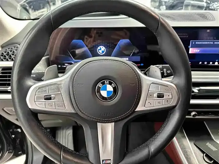 BMW X5 2025 xDrive 30Li exclusive m sports obsidian night suit 11