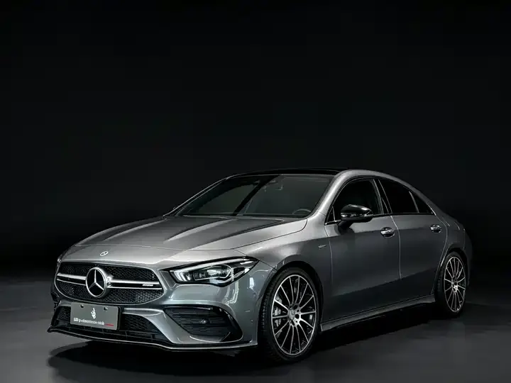 Mercedes Benz CLA AMG 2023 AMG CLA 35 4MATIC 3