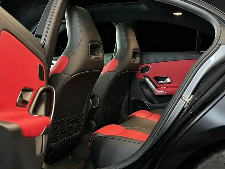 Mercedes Benz CLA AMG 2023 AMG CLA 35 4MATIC 6