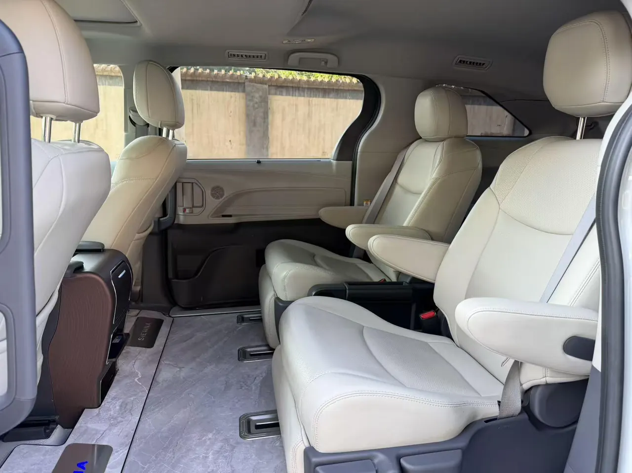 Toyota 2024 Sana 2.5 Stepless Comfort Edition Automatic Gear 4