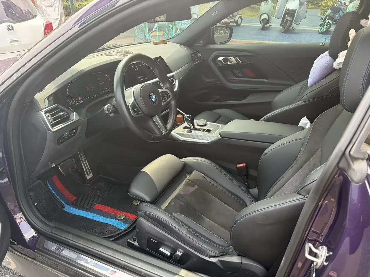 BMW 2 Series (Imported) 2022 225i Coupe 2.0T M Sports Obsidian Night Suit Automatic Gear 4