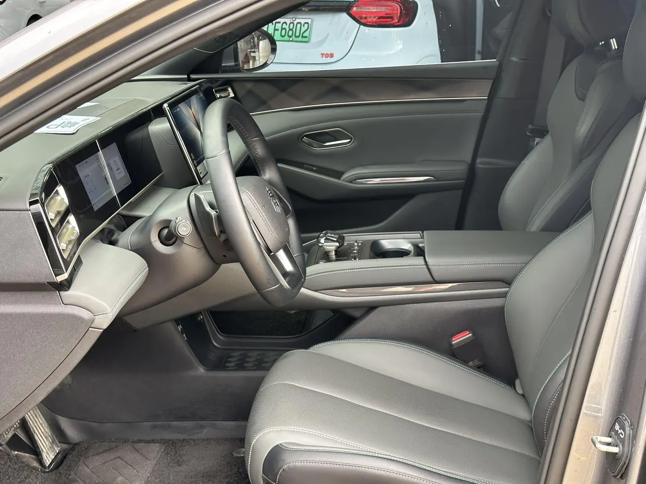 BYD 2025 Qin L DM-i 1.5 stepless smart driving version 80KM leading automatic gear 6