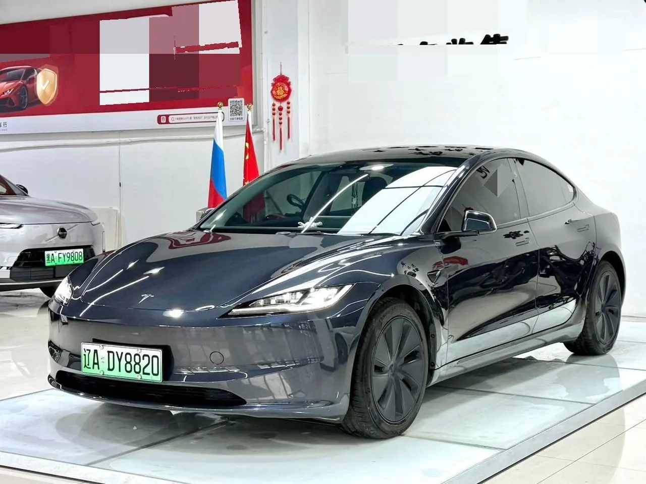 Tesla 2025 Model 3 rear-wheel drive version of automatic transmission - View 1