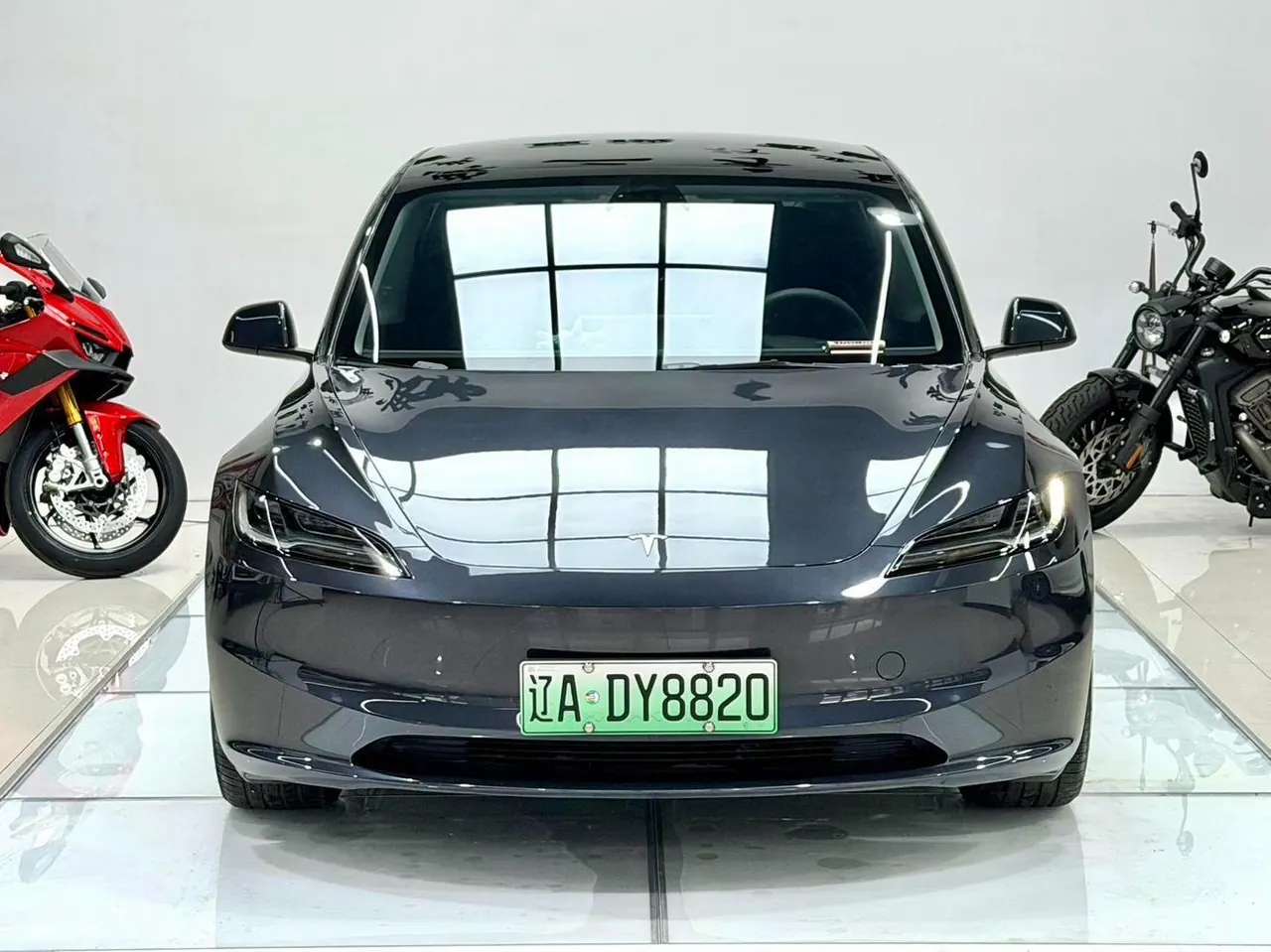 Tesla 2025 Model 3 rear-wheel drive version of automatic transmission 2