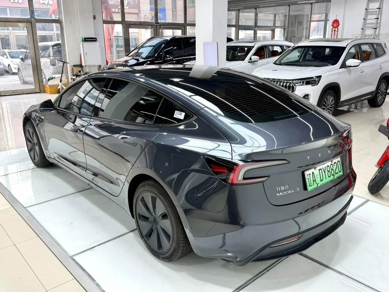 Tesla 2025 Model 3 rear-wheel drive version of automatic transmission 7