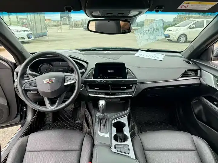 Cadillac CT4 2021 28T Luxury Model 5