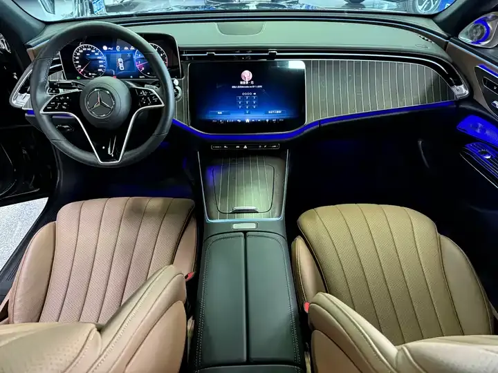 Mercedes Benz E-Class 2024 to E 300 L Fashion 7
