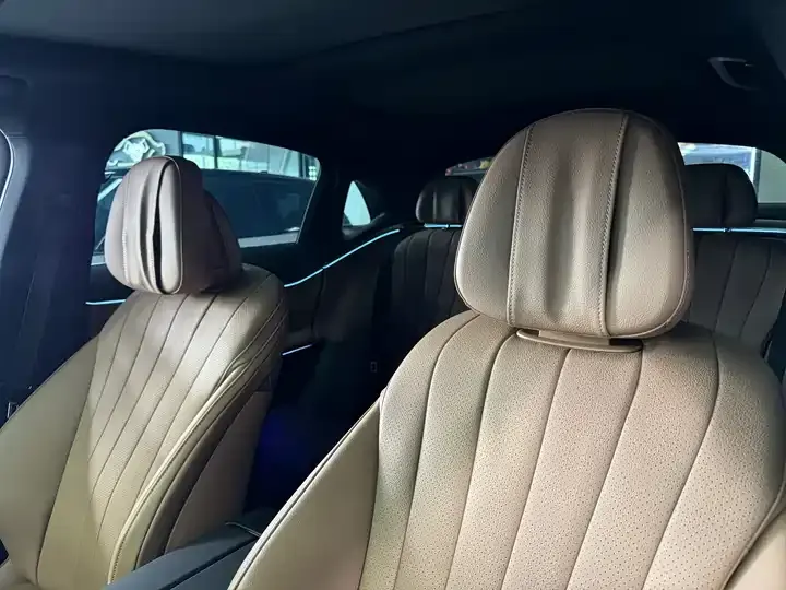 Mercedes Benz E-Class 2024 to E 300 L Fashion 8