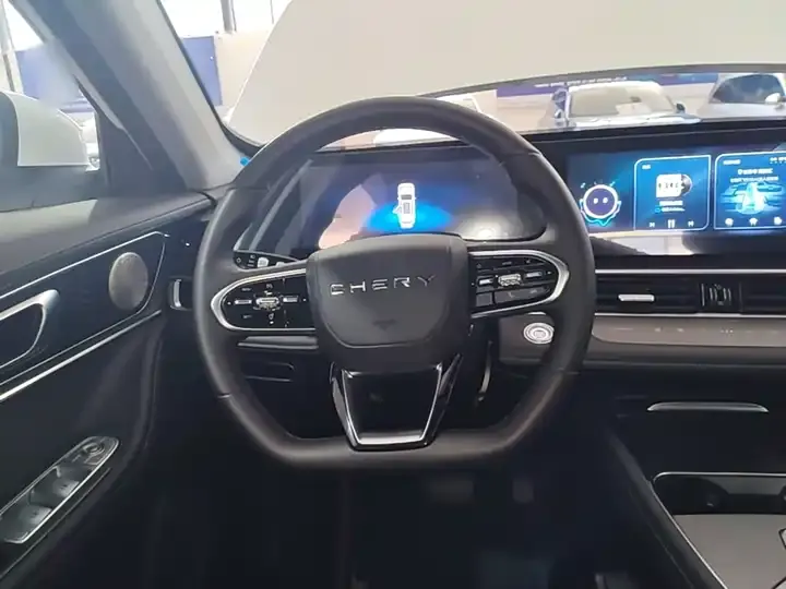 Ruihu 7 PLUS 2025 1.6TGDI DCT Luxury Model 11