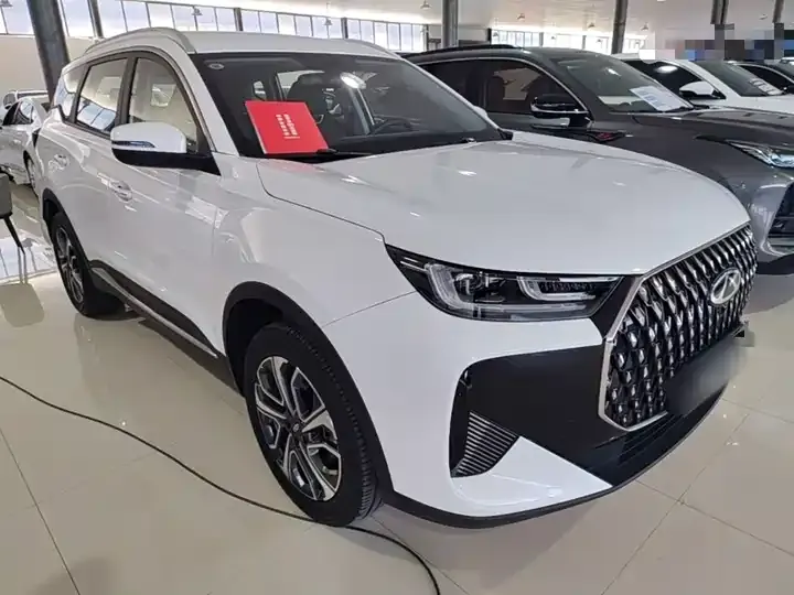 Ruihu 7 PLUS 2025 1.6TGDI DCT Luxury Model 4