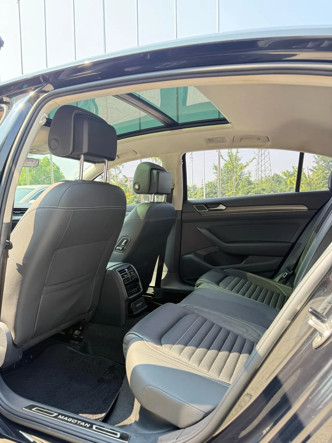 Volkswagen 2020 Magotan 2.0TSI 330TSI Leading Automatic 4