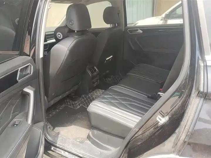 Tiguan L 2024 outstanding 330TSI automatic two-wheel drive R-Line Long Yao Edition 11