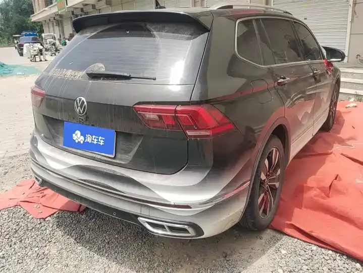 Tiguan L 2024 outstanding 330TSI automatic two-wheel drive R-Line Long Yao Edition 3
