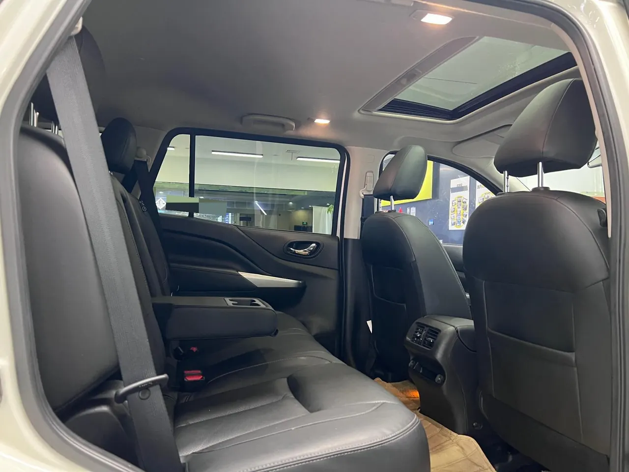 Nissan 2020 Tuda 2.5 Four-wheel Drive Flagship Automatic Gear 2