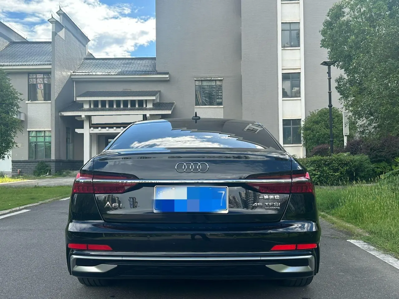 Audi 2024 A6L 2.0TFSI 45TFSI Quattro Selected Dynamic Automatic 9