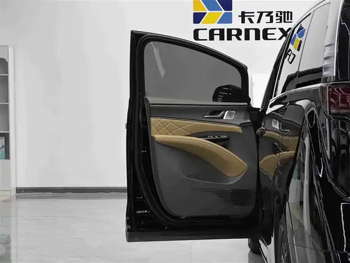 Denza D9 2022 DM-i 970 four-wheel drive flagship 7