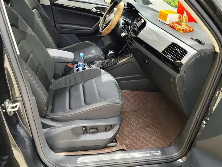Tan Yue 2020 280TSI Two-Drive Deluxe Zhilian Edition 8