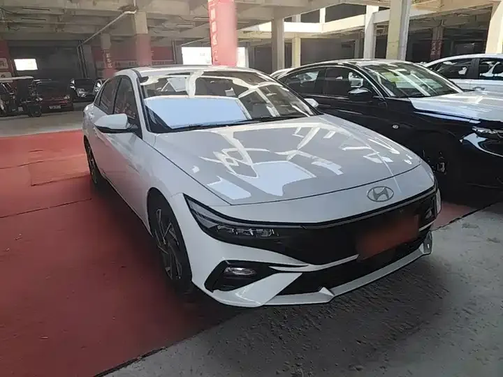 Elantra 2023 1.5L CVT GLX Elite Edition 4
