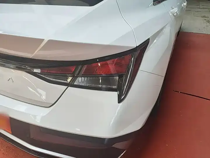 Elantra 2023 1.5L CVT GLX Elite Edition 8