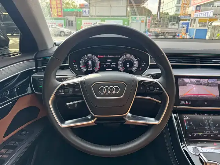 Audi A8 2025 A8L 50 TFSI quattro Selection 10