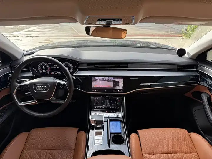 Audi A8 2025 A8L 50 TFSI quattro Selection 8