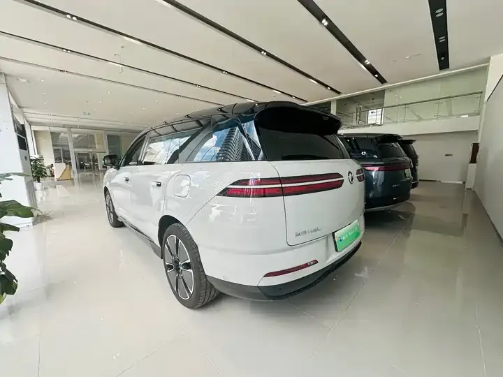 Denza N8L 2025 flagship 5