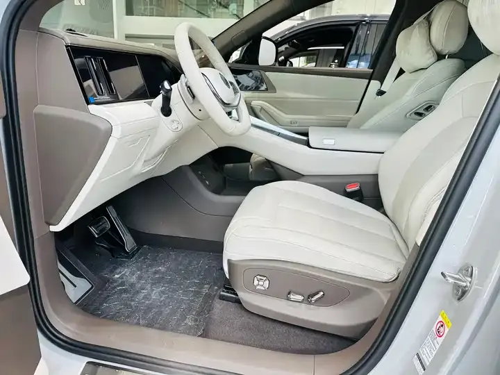 Denza N8L 2025 flagship 7