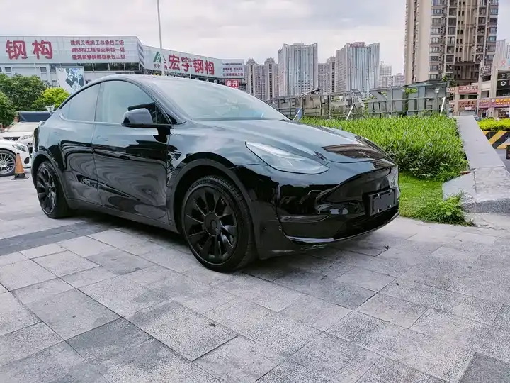 2022 Model Y Rear-Wheel Drive Edition 5
