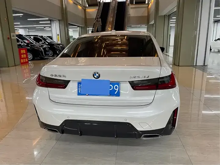 BMW 3 Series 2024 325Li M Sports Suit 11
