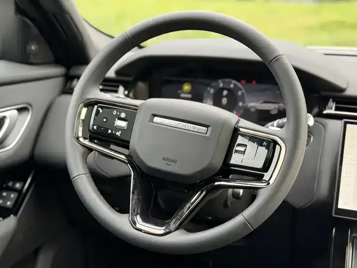 Range Rover Star Vein 2025 Dynamic SE 9