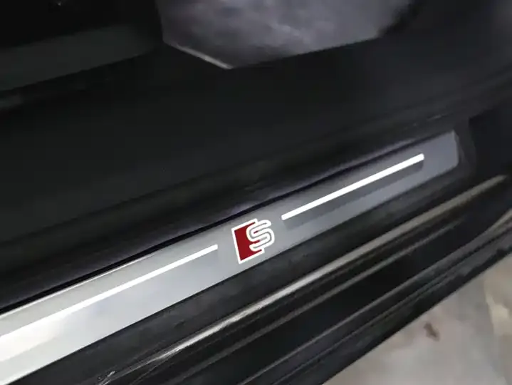 Audi A6L 2021 45 TFSI Selected Dynamic Type 12