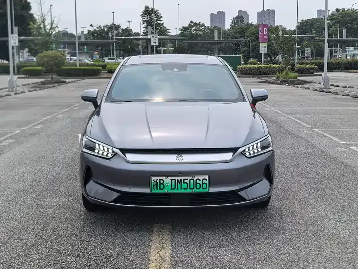 Qin PLUS 2021 EV 500KM Honorable Model 2