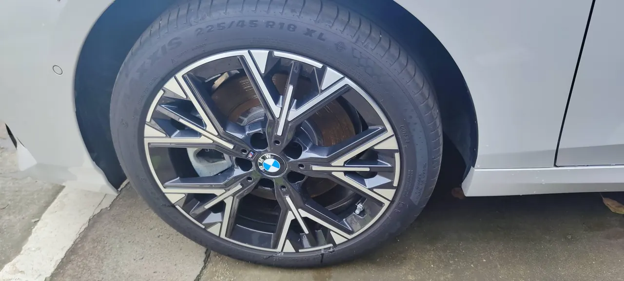 BMW 2 Series 2025 225L 2.0T M Sports Suit Automatic Gear 4