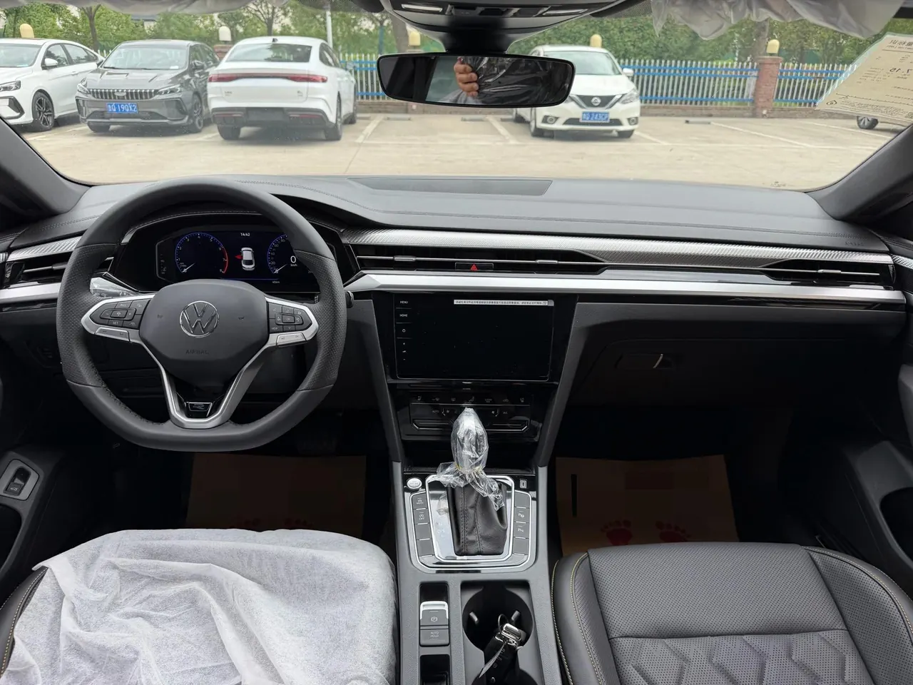 Volkswagen 2026 CC 2.0TSI 380TSI eye-catching 30 million selected automatic gear 8