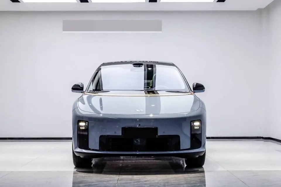 Li 2025 i8 Standard Edition Automatic Gear 2