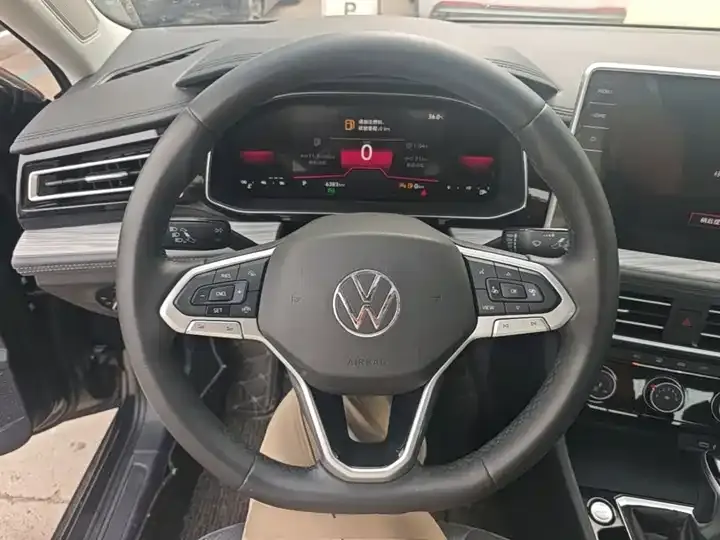 Sagittarius 2024 300TSI DSG Exceed Edition 11