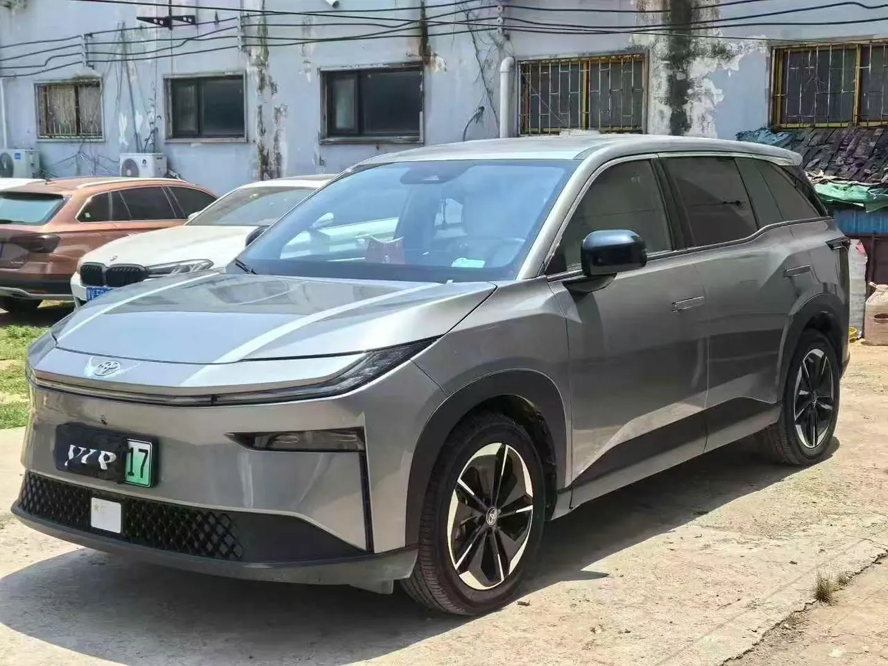 Toyota 2025 BZ3X 520 Pro Advanced Intelligent Driving Version Automatic Transmission - View 1