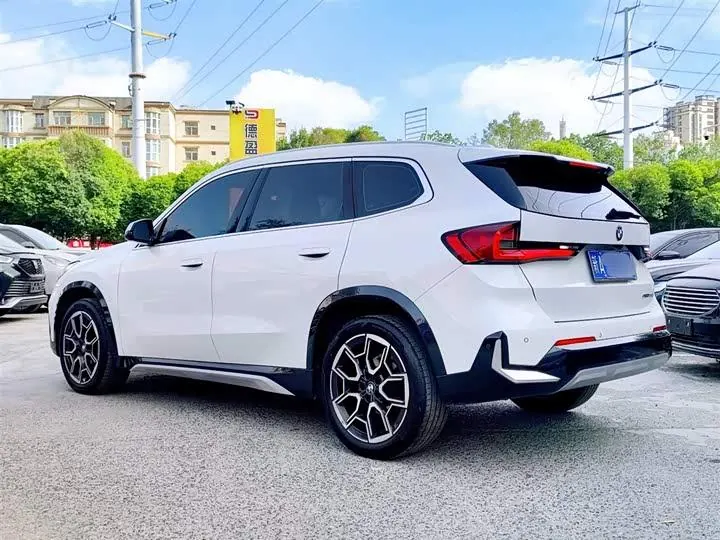 BMW X1 2024 sDrive25Li X Design Set 6