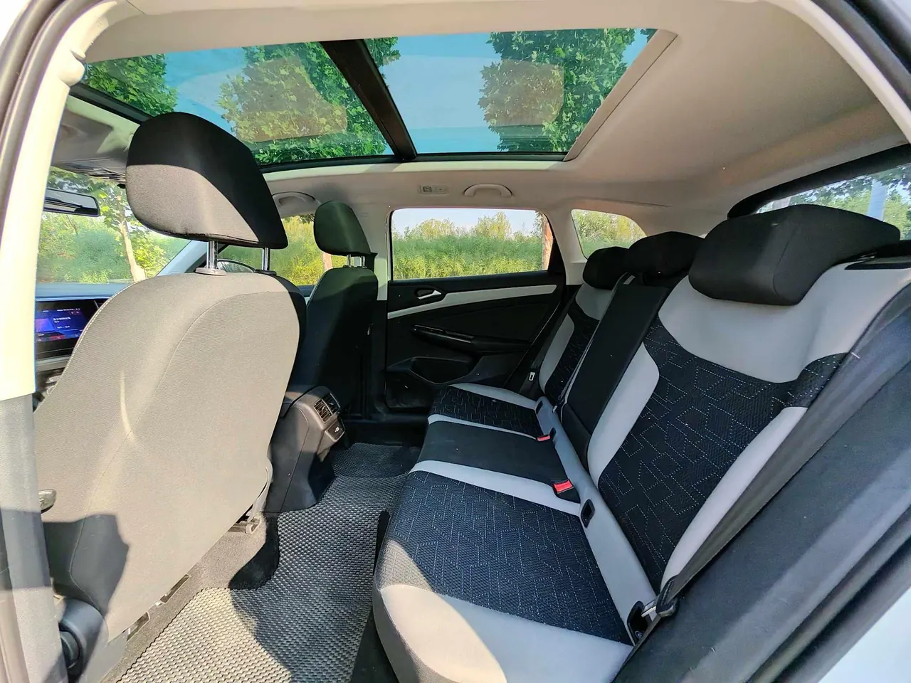 Jetta 2023 Jetta VS7 1.4T 280TSI Enterprising Edition Automatic Gear 10