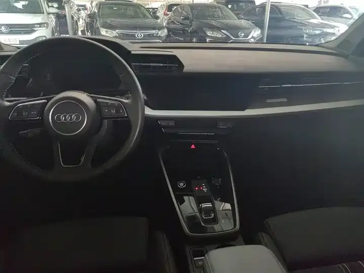 Audi A3 2021 model Sportback 35 TFSI Fashion Sport version 12