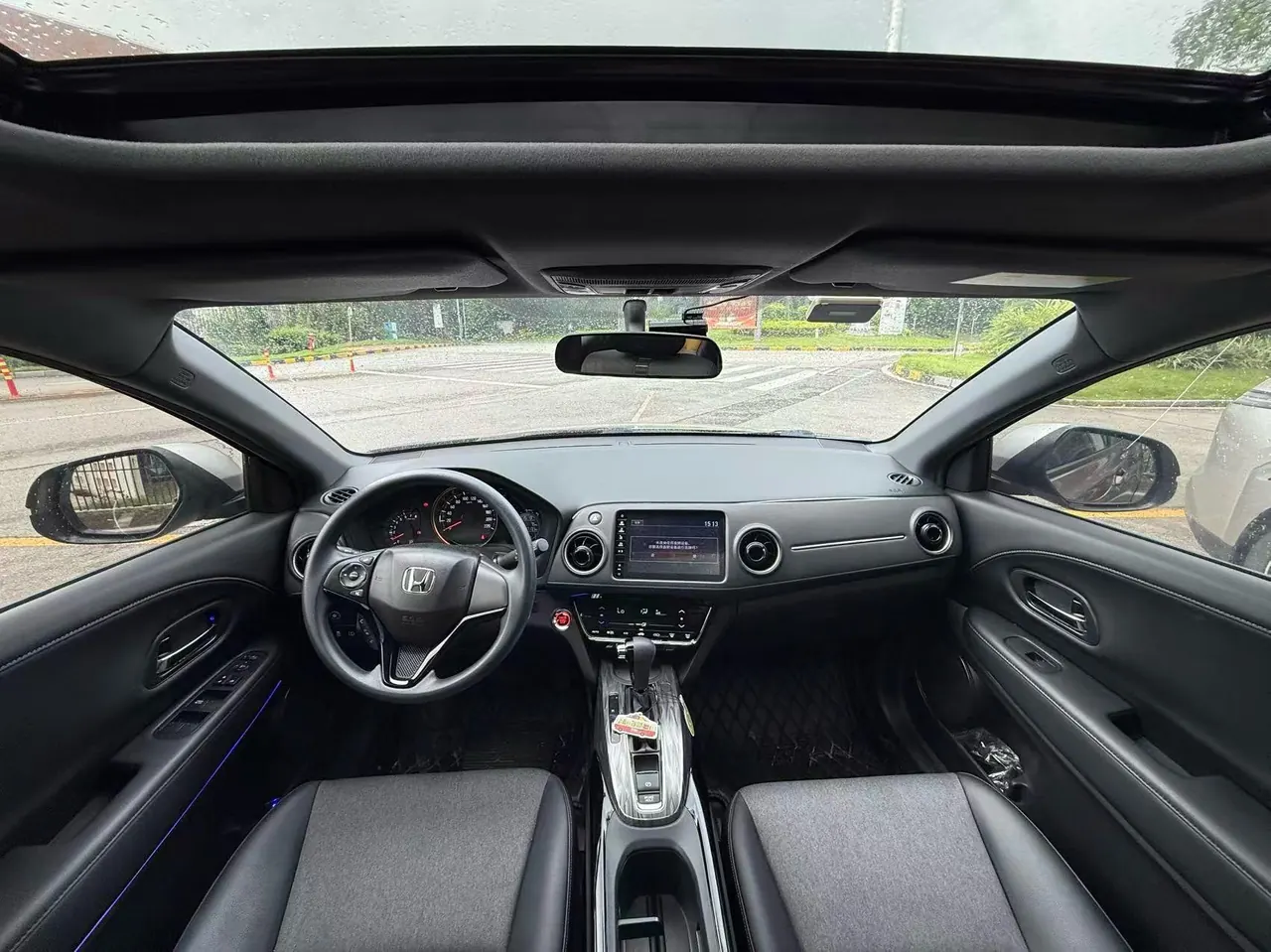 Honda 2022 XR-V 1.5T Stepless 220TURBO Obsidian Edition Automatic Gear 6